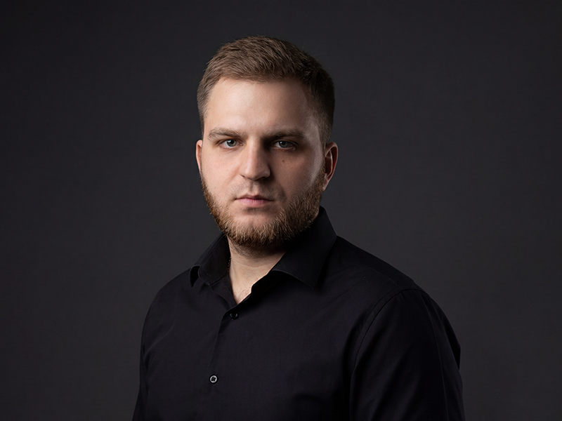 Менеджер отдела продаж (Хабаровск) Александр Рассказов