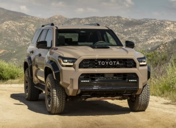 ЛУЧШЕ НА БЕЗДОРОЖЬЕ И ЭКОНОМИЧНЕЕ: TOYOTA 4RUNNER НОВОГО ПОКОЛЕНИЯ!