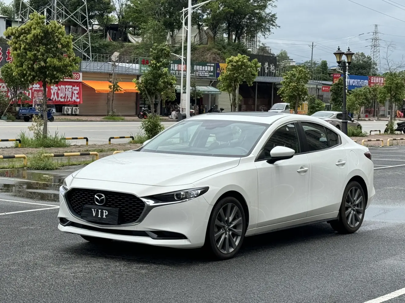 Mazda 3 2.0L automatic quality version 2022