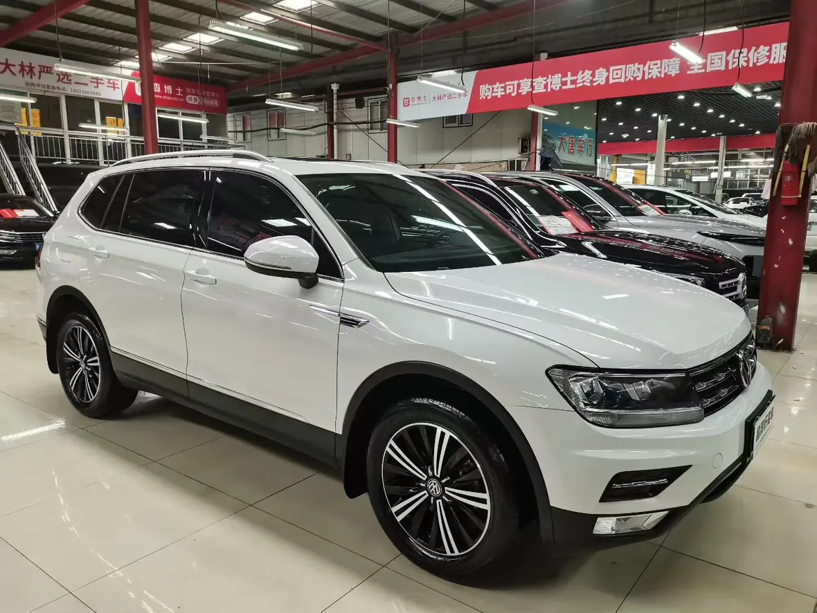 Volkswagen Tiguan L Tiguan L 2020 280TSI automatic two-wheel drive panoramic comfort version National VI 2021