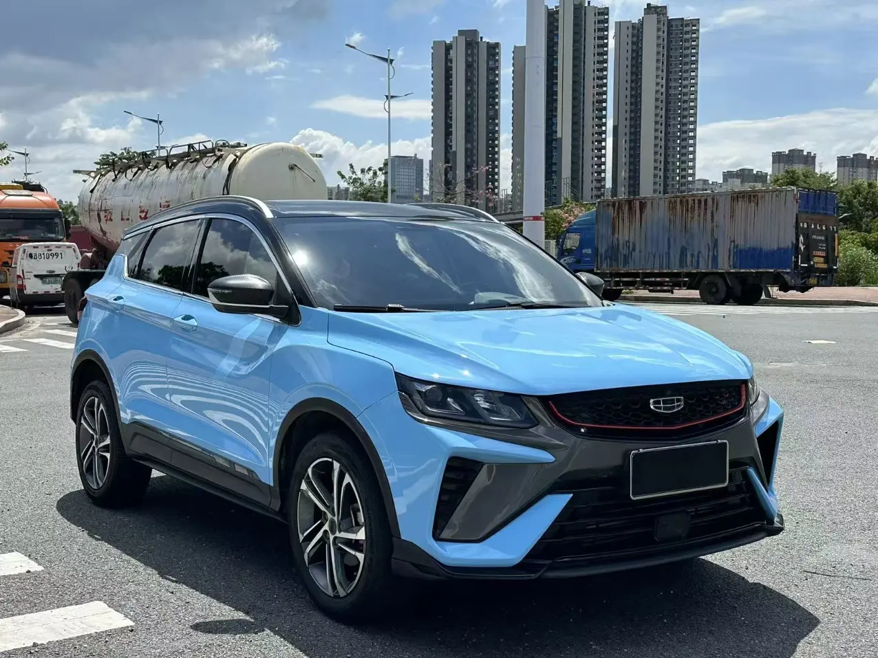 Geely Coolray 240T DCT Platinum Edition 2022