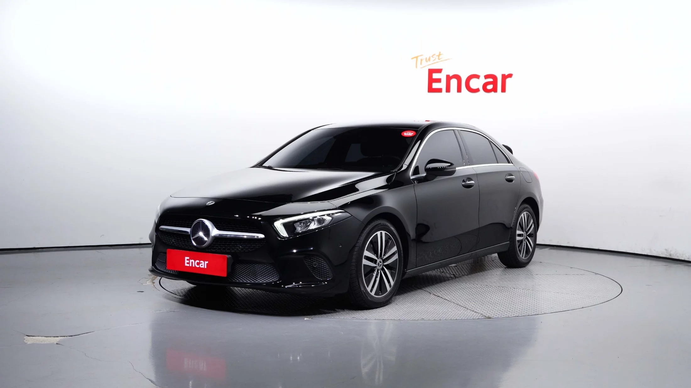 Mercedes-Benz A-Class  2021