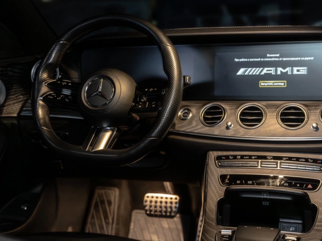Mercedes Benz E350 R-Dynamic HSE 2020