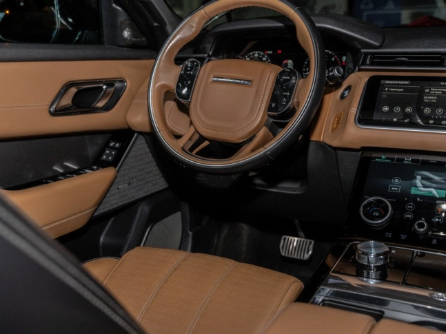 Land Rover Velar 4MATIC AMG Line 2018