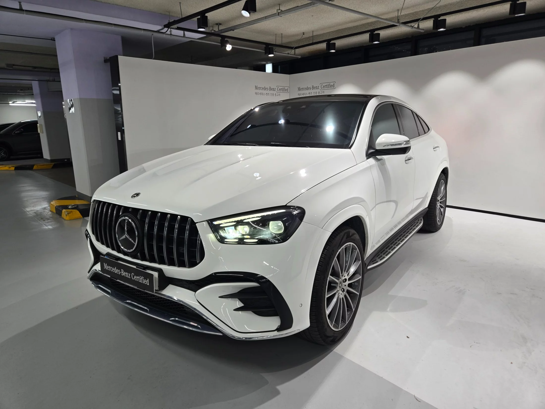 Mercedes-Benz GLE-Class  2023