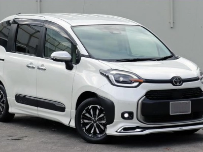Toyota SIENTA  2023