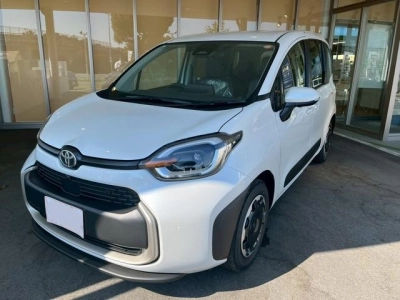 Toyota SIENTA  2023