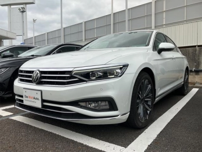 Volkswagen PASSAT  2022