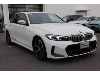 BMW 3-Series  2021
