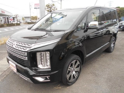 Mitsubishi DELICA D5  2020