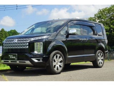 Mitsubishi DELICA D5  2020