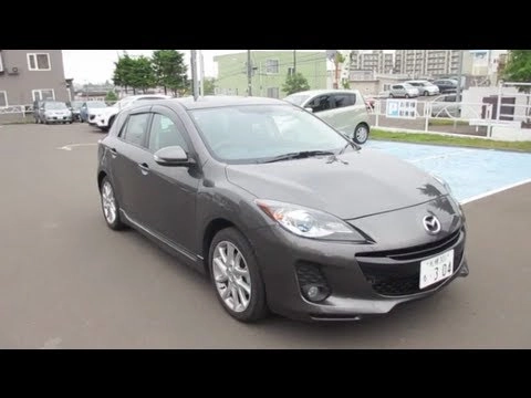 MAZDA AXELA (MAZDA 3) 2012, SPORT, Хетчбек. Обзор экстерьера и интерьера.