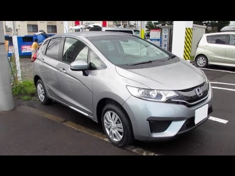 HONDA FIT 2013. Обзор экстерьера и интерьера.