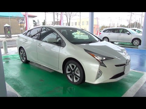 TOYOTA PRIUS 2015, A Premium, "TouringSelection", E-Four. Обзор экстерьера и интерьера.
