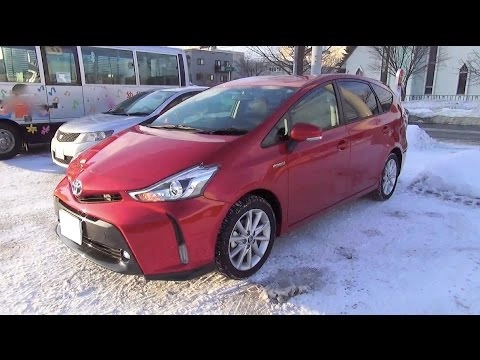 TOYOTA PRIUS α 2014, G "Touring Selection". Обзор экстерьера и интерьера.