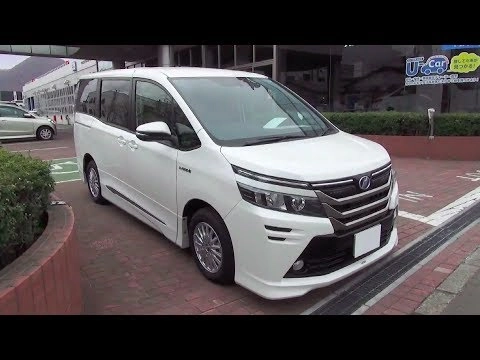 TOYOTA VOXY 2014, Гибрид, MODELLISTA AERO TOURER KIT. Обзор экстерьера и интерьера.